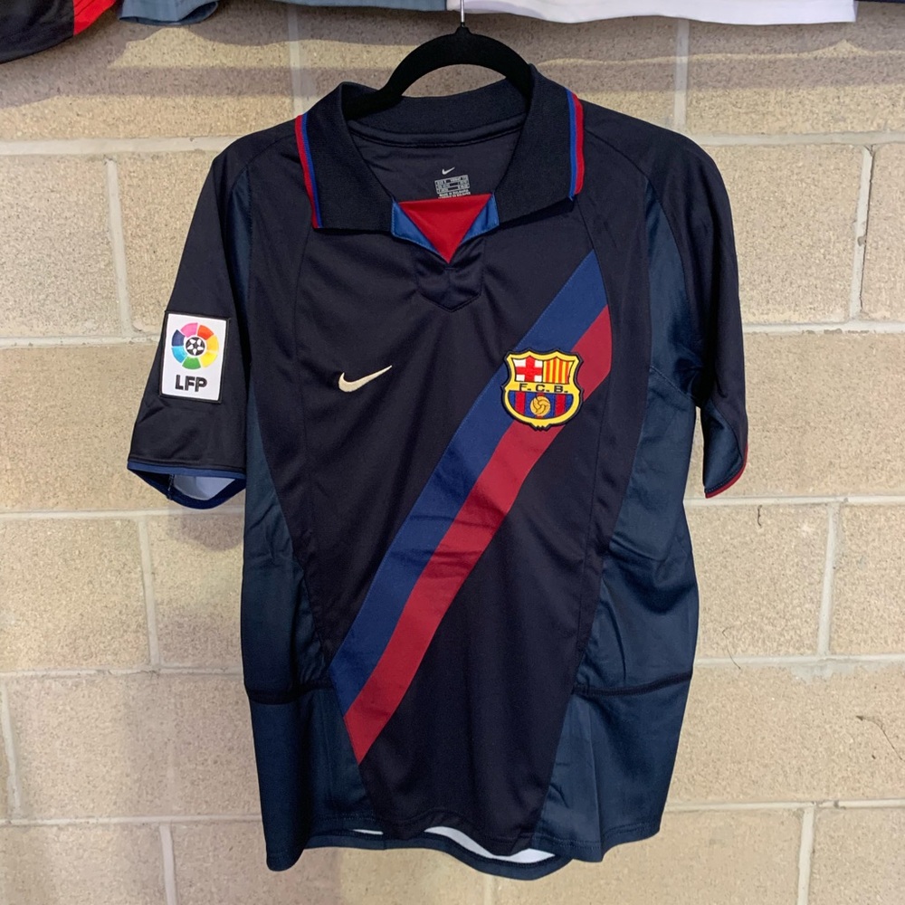 Retro Barcelona 02/03 Jerseys
